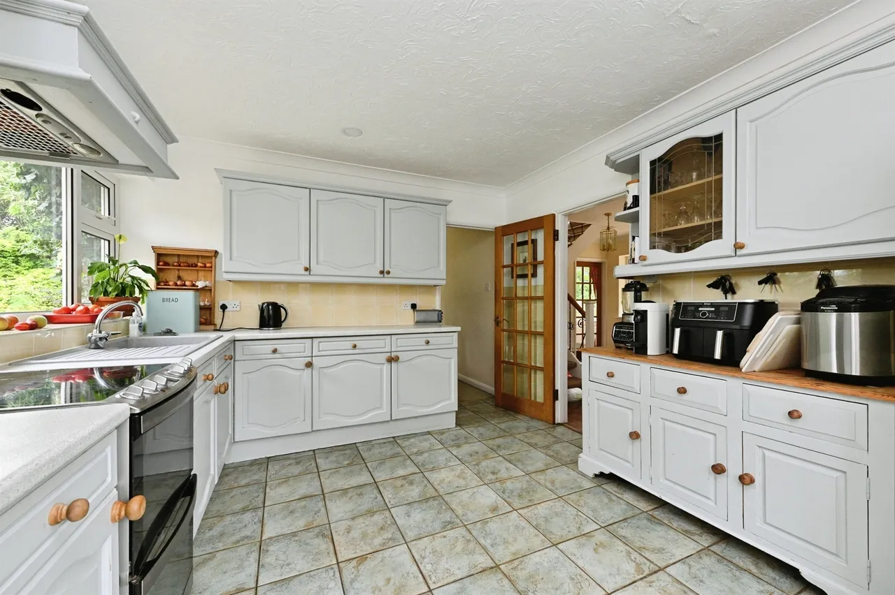 Cedar Grove, North Runcton, PE33, photo 6