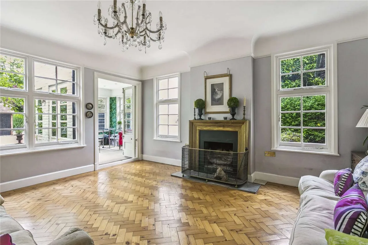 Templewood Lane, Farnham Common, SL2, photo 5