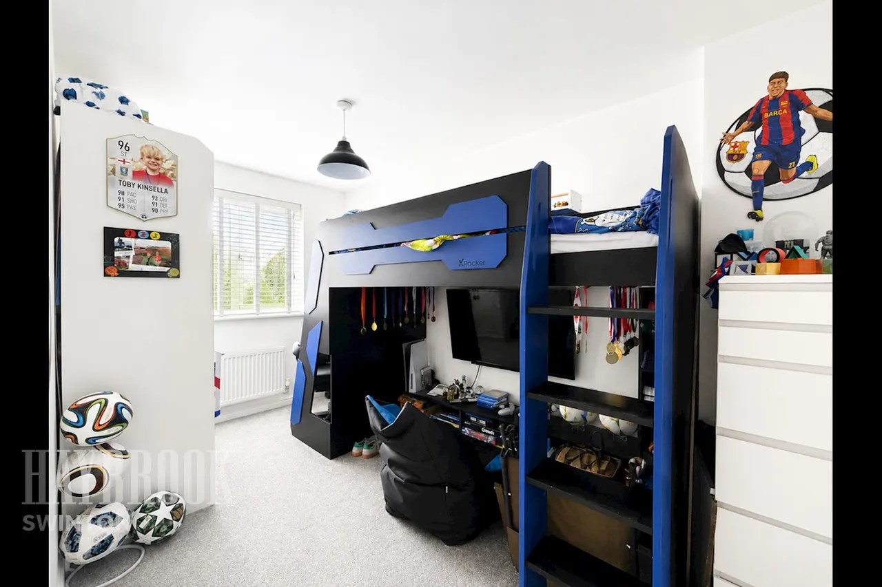 Smithy Croft, Bolton Upon Dearne, photo 8