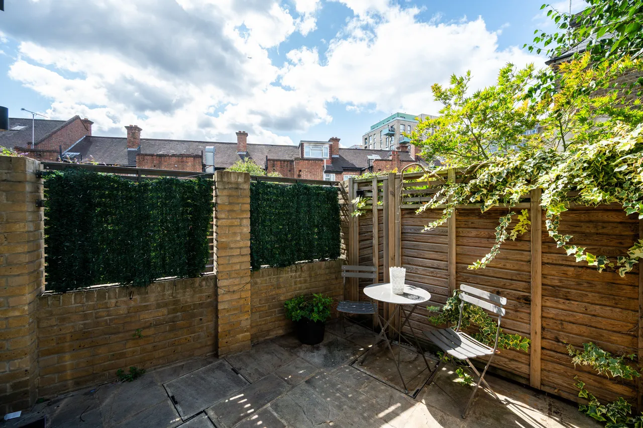 Apartment 2, 22 Tisdall Place, London, photo 10