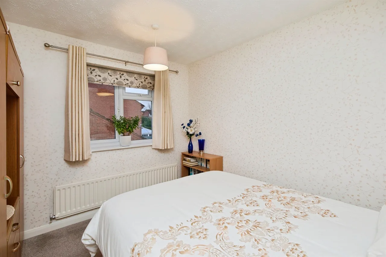 Clipstone Gardens, Oakwood, Derby, photo 9