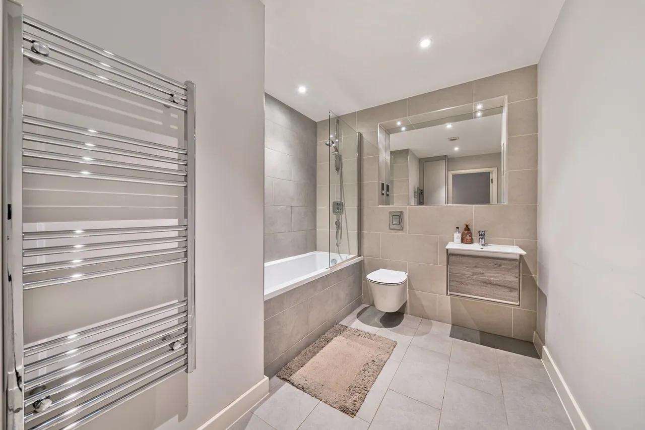 Field End Road, Ruislip, HA4, photo 7