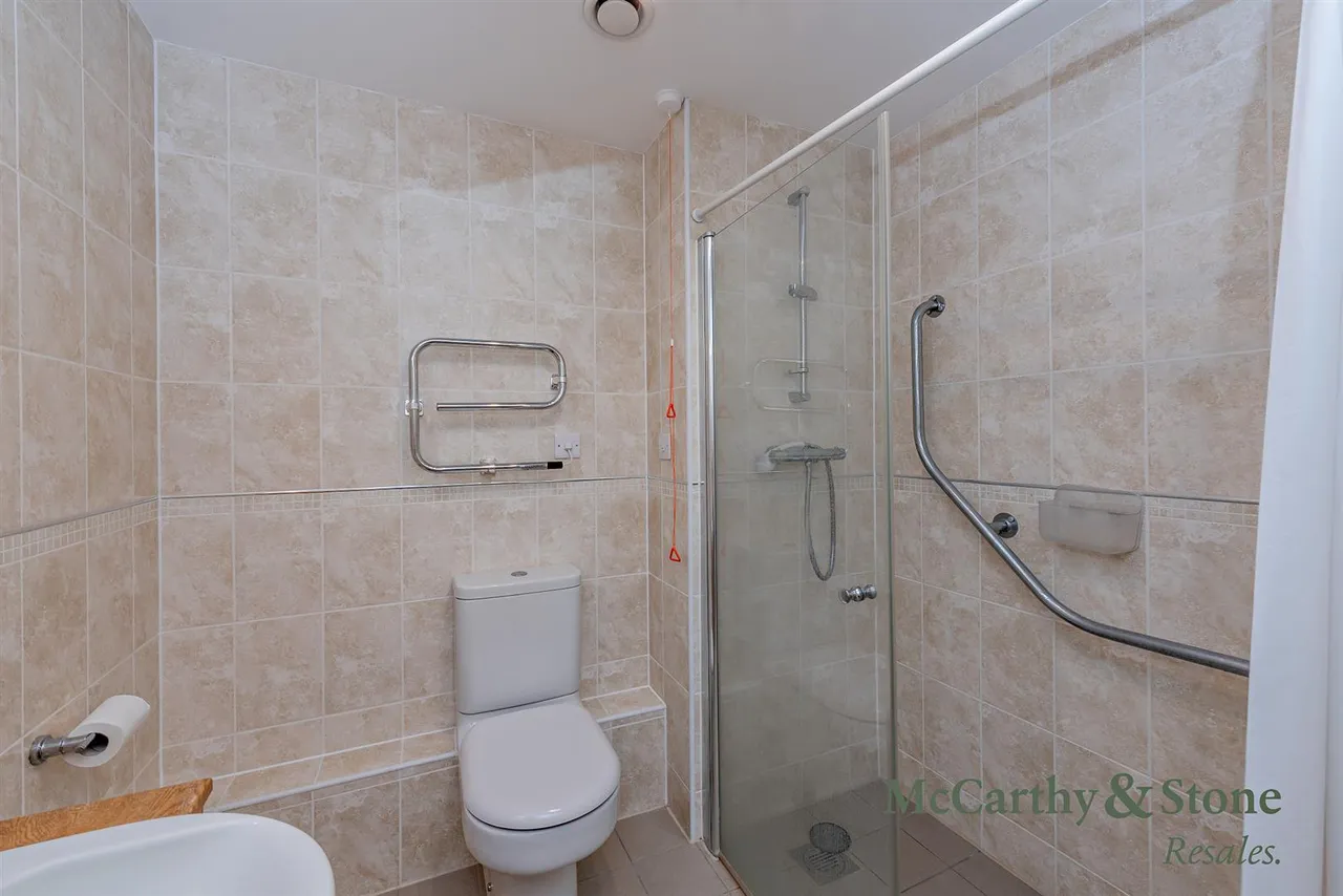 Jevington Gardens, Eastbourne, BN21, photo 18