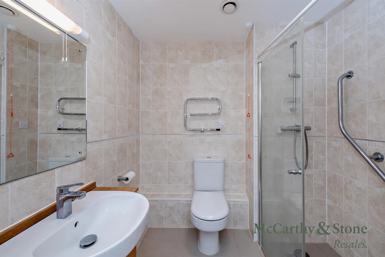 Jevington Gardens, Eastbourne, BN21, photo 8