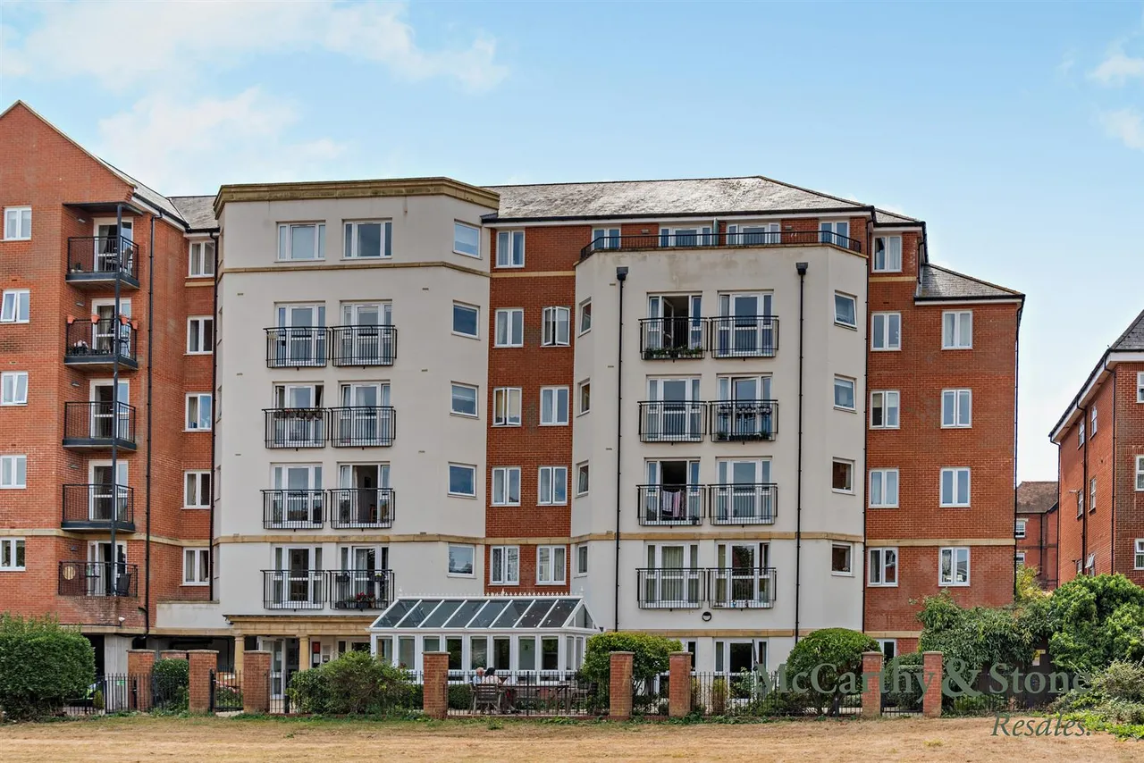 Jevington Gardens, Eastbourne, BN21, photo 25