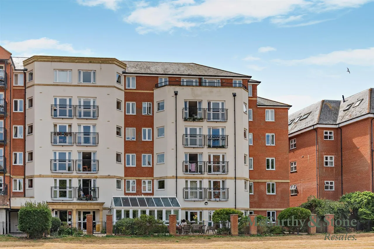 Jevington Gardens, Eastbourne, BN21, photo 28