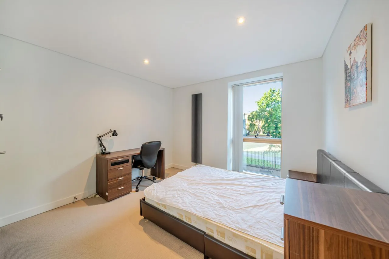 Bermondsey Square, SE1, photo 13
