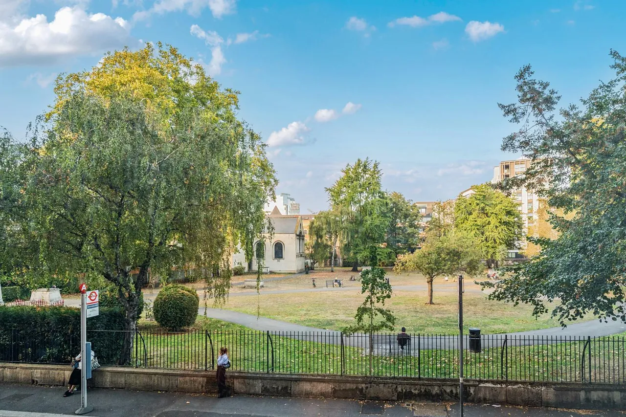 Bermondsey Square, SE1, photo 4