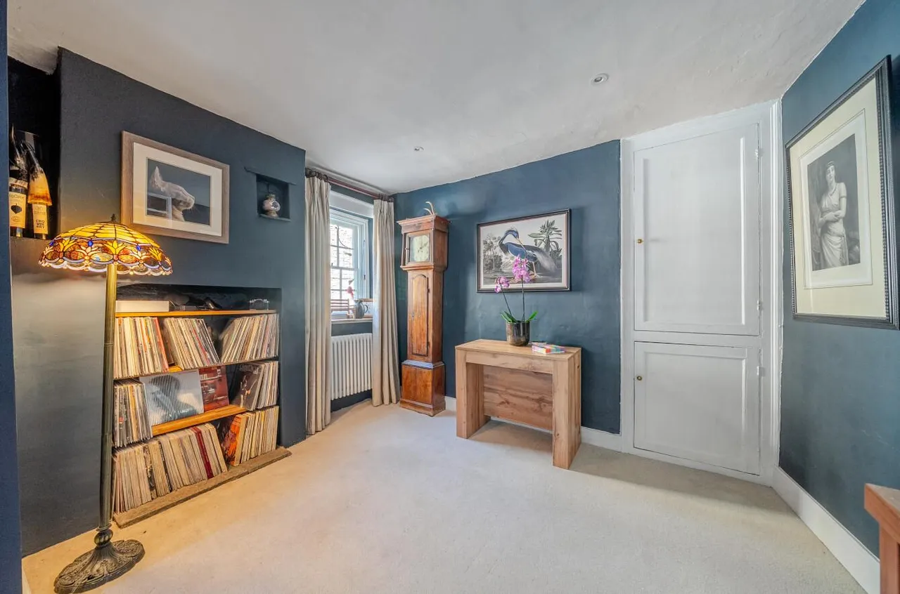 Gloucester Street, Malmesbury, SN16, photo 5