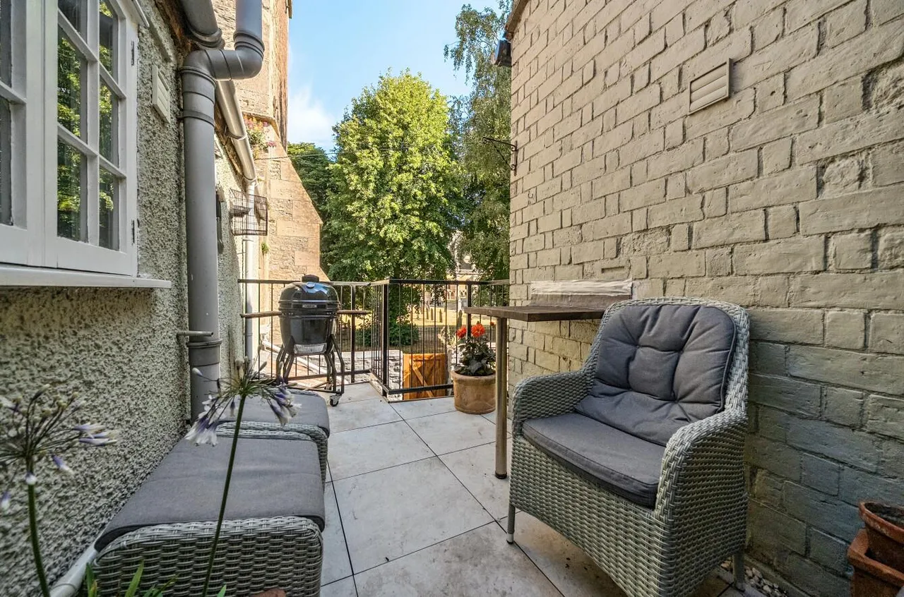 Gloucester Street, Malmesbury, SN16, photo 17