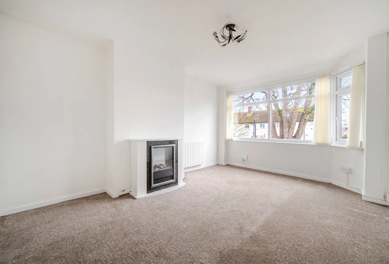 2 bed flat to rent — Pennsylvania Avenue, Cheltenham, GL51 7JL