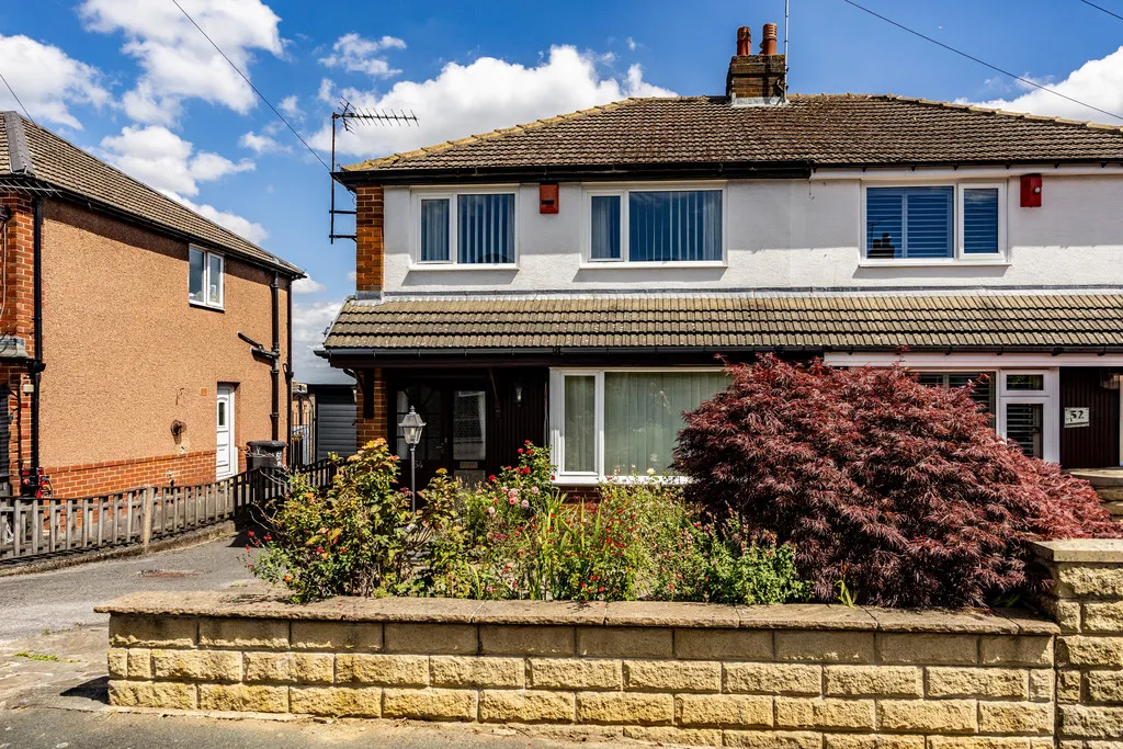 Oaklands Drive, Huddersfield, photo 24