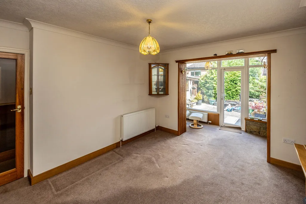 Oaklands Drive, Huddersfield, photo 20