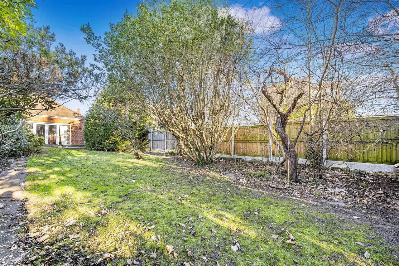 Westward Road, Chingford, E4 8QG, photo 10