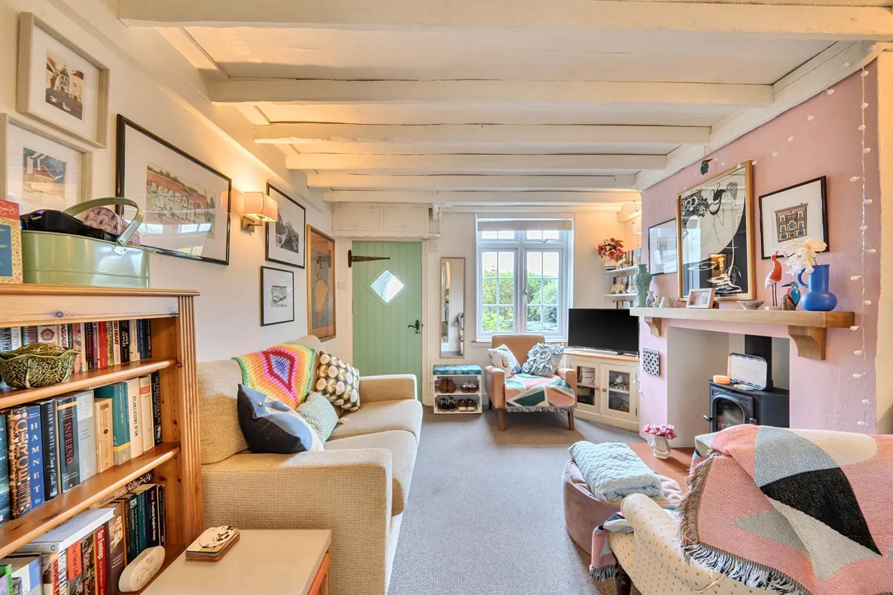 Commonside Downley, High Wycombe, HP13 5XG, photo 2