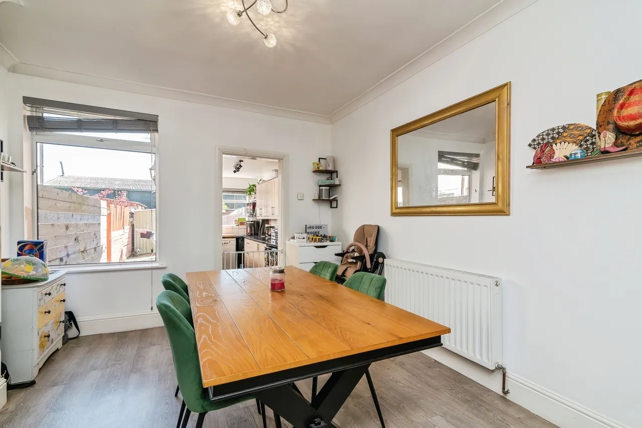 Vale Road, Colwick, Nottingham, Nottinghamshire, NG4, photo 5