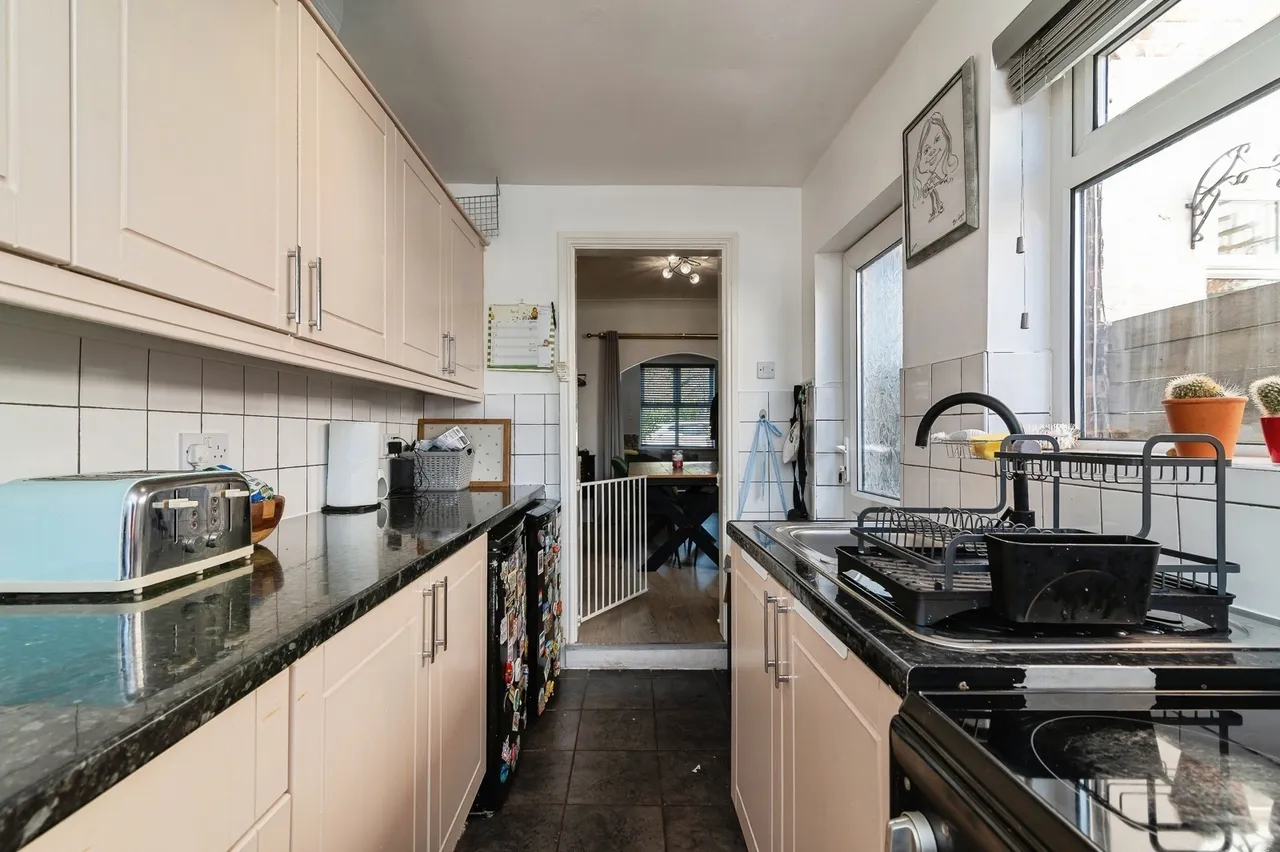 Vale Road, Colwick, Nottingham, Nottinghamshire, NG4, photo 6