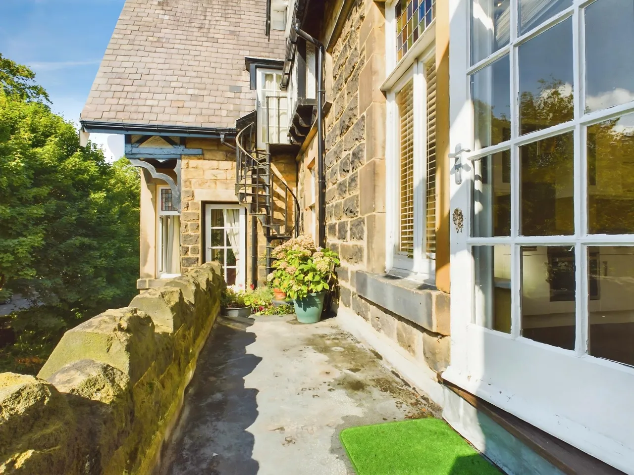 Clarence Drive, Harrogate, HG1, photo 9