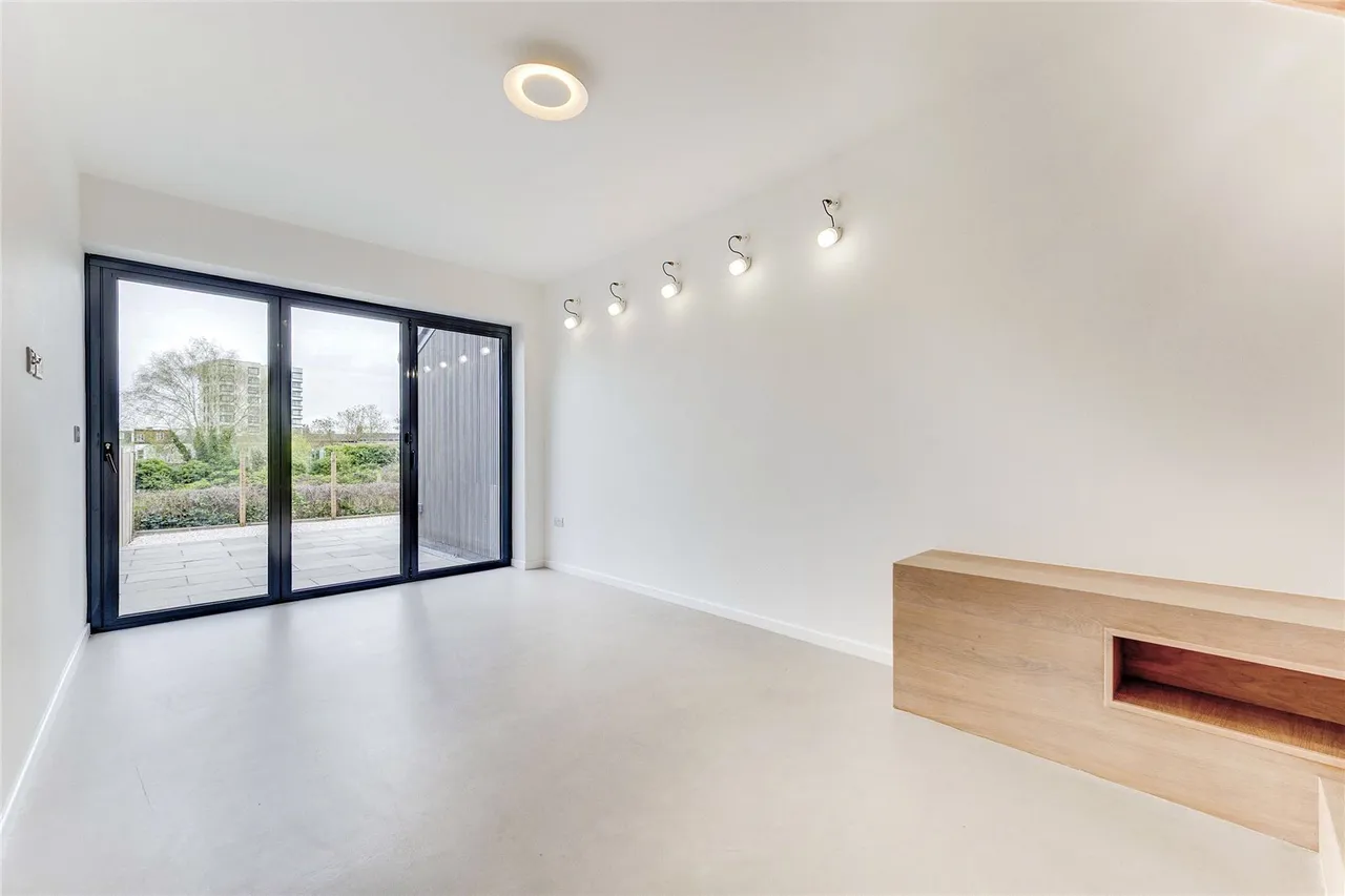 Pittville Gardens, London, SE25, photo 8