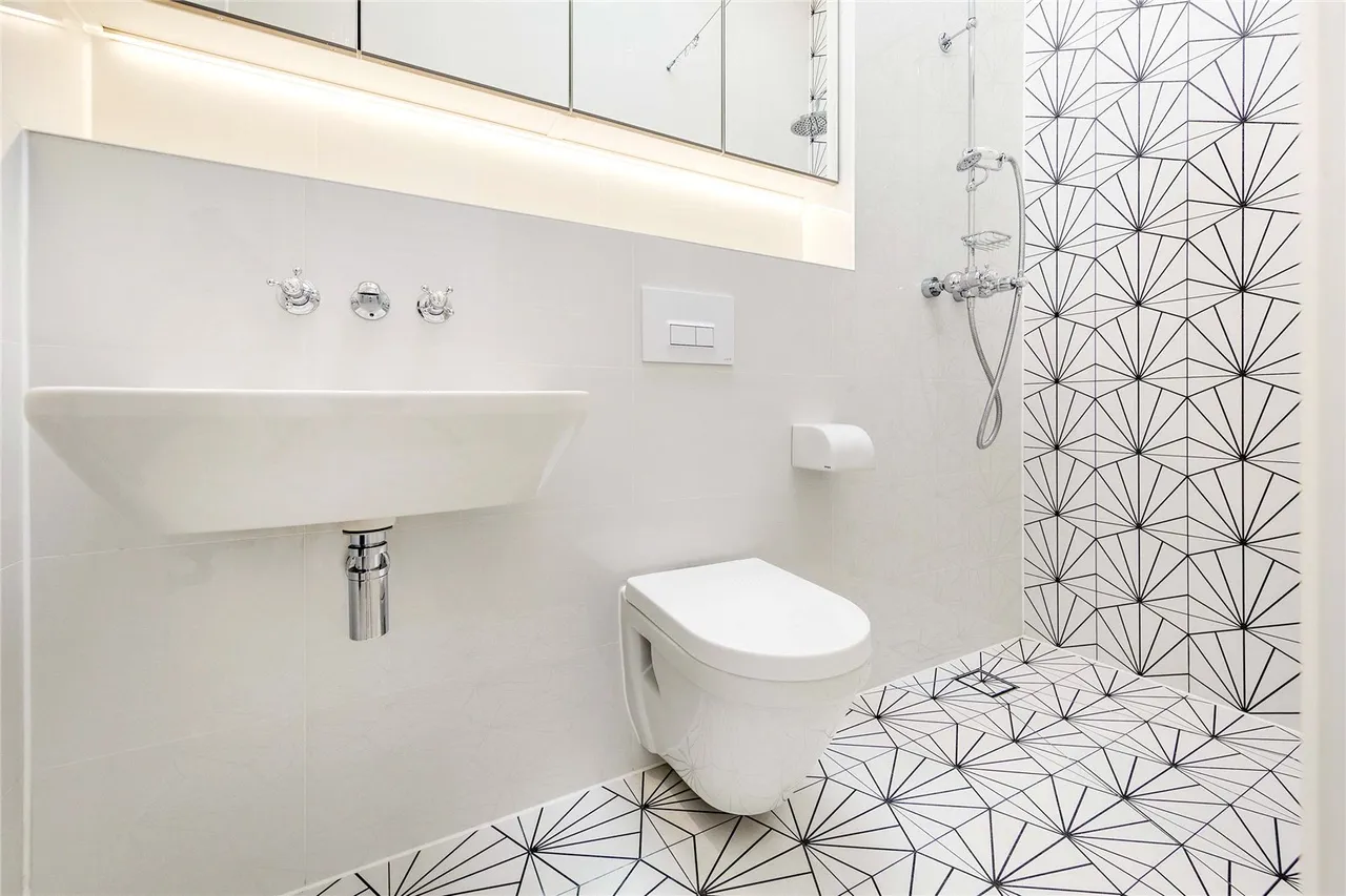 Pittville Gardens, London, SE25, photo 10