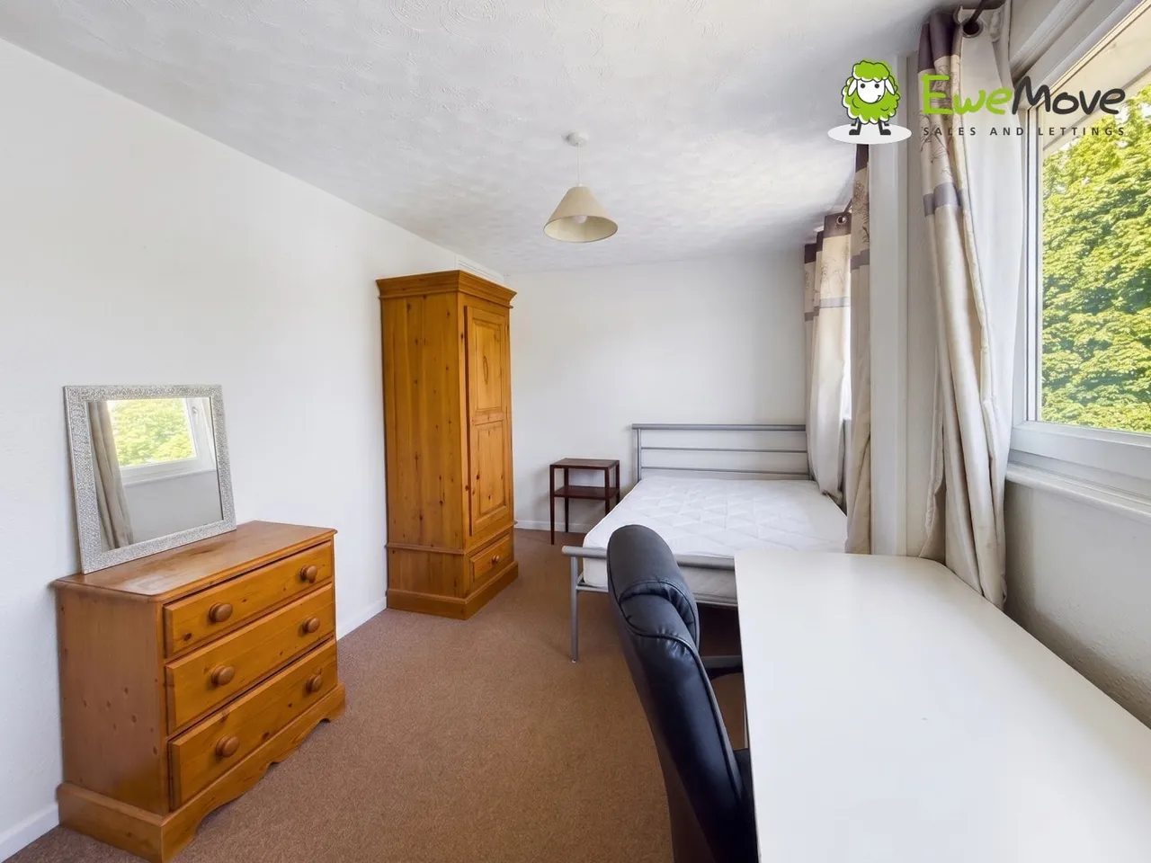 Roebuck Gate, Stevenage, SG2, photo 6