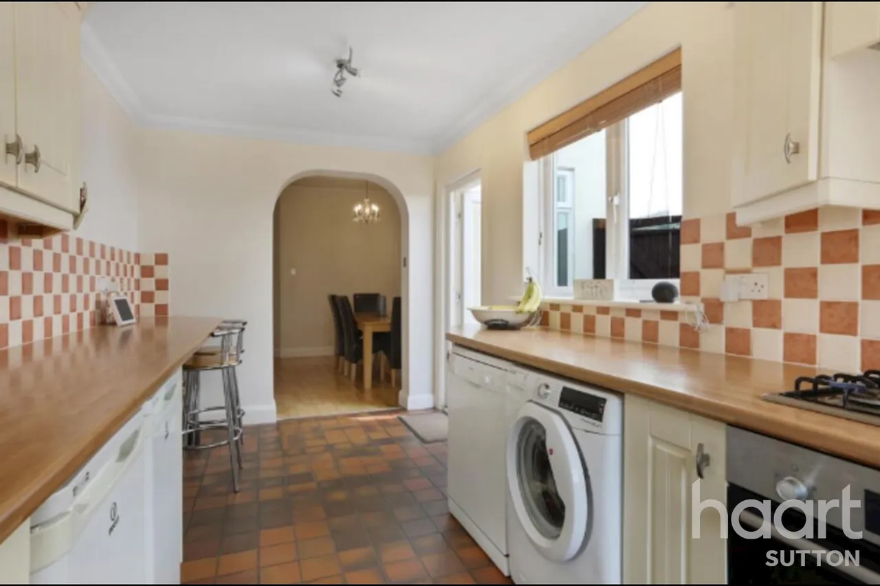 Carshalton Road, Sutton, SM1, photo 14