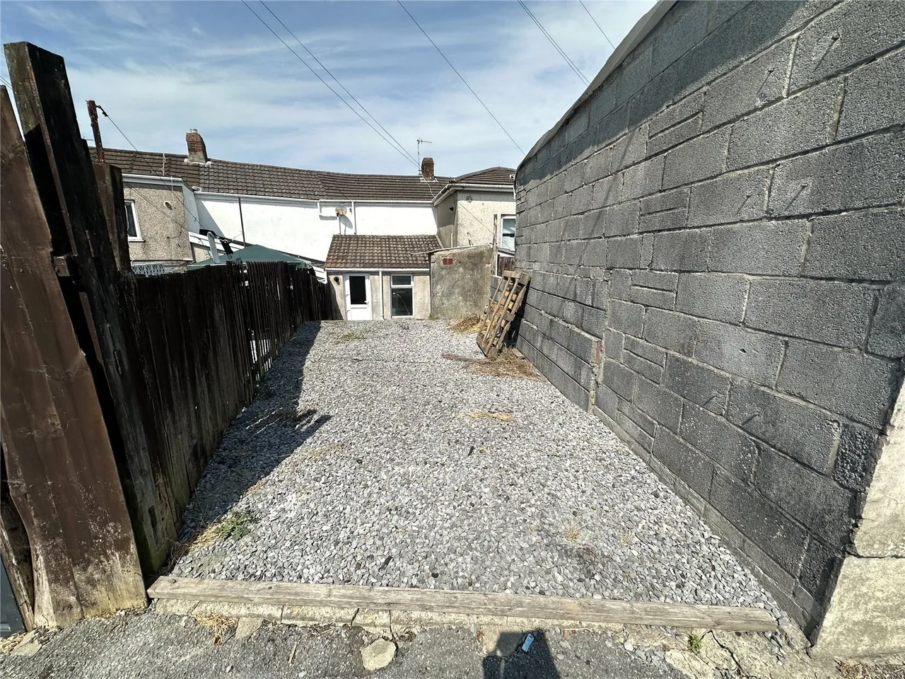 Wern Road, Llanelli, SA15, photo 9
