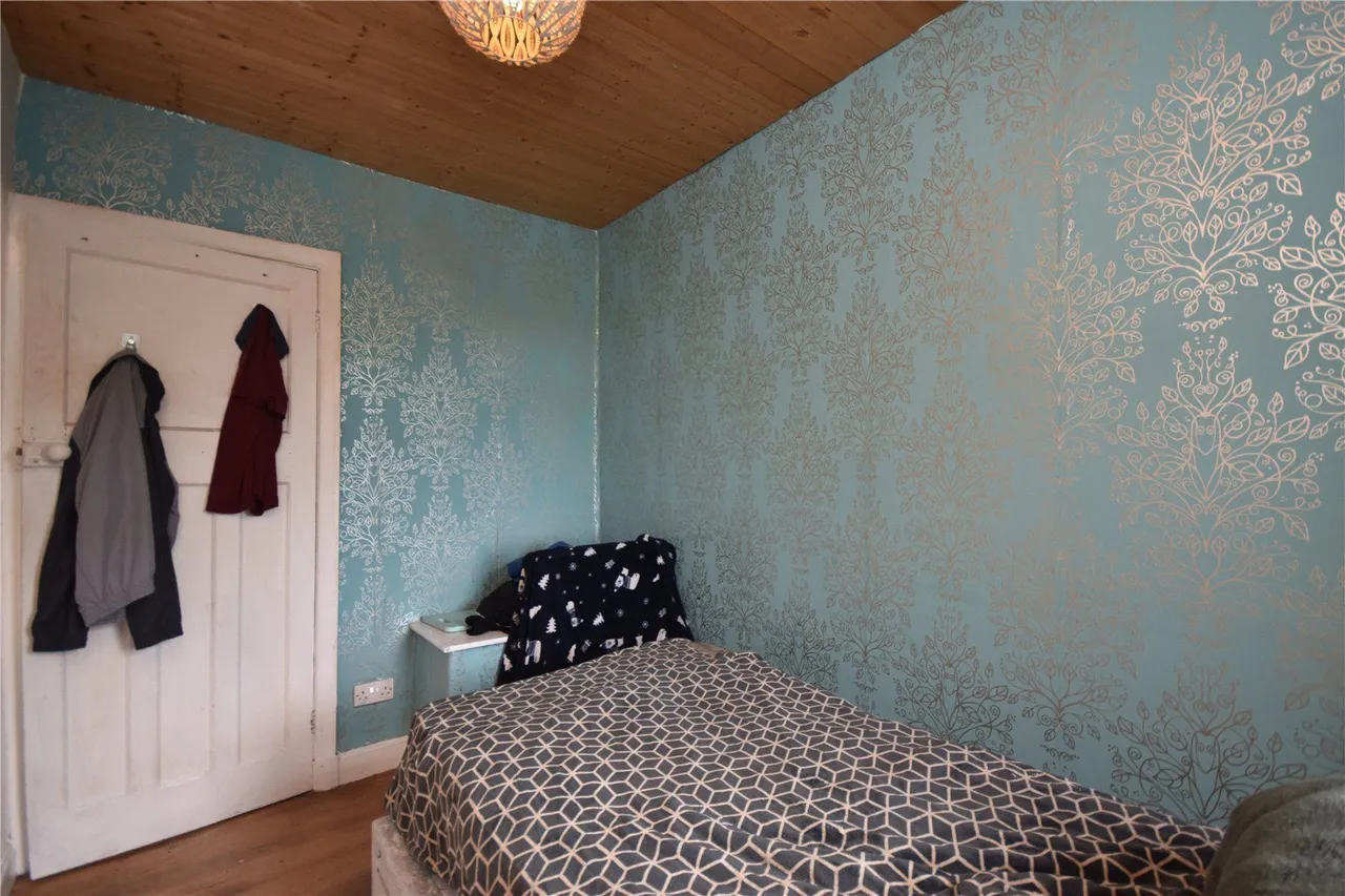 Royley, Royton, OL2, photo 12