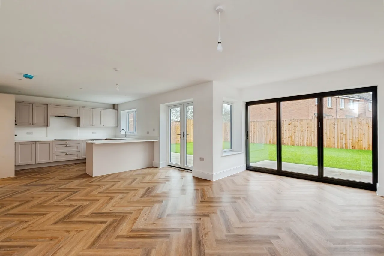 Victoria Place, Widnes, WA8, photo 2