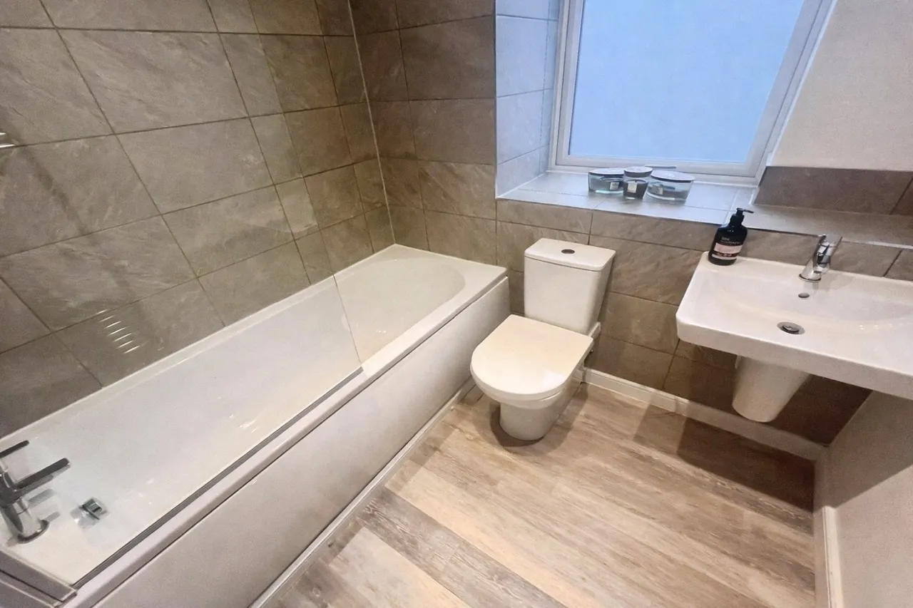 Compton Road West, Wolverhampton, WV3, photo 14