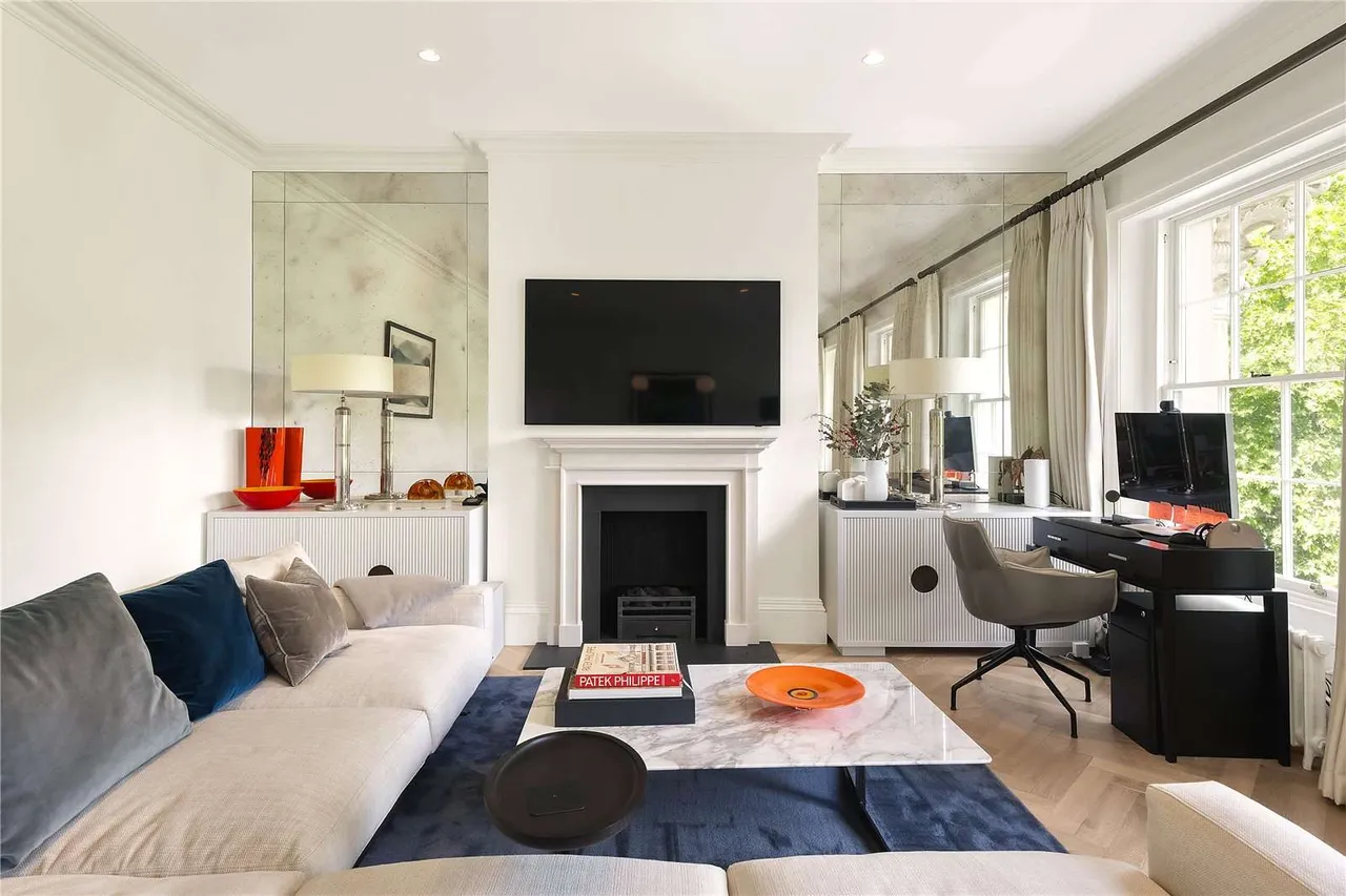 Eaton Square, Belgravia, London, SW1W 9DF, photo 2