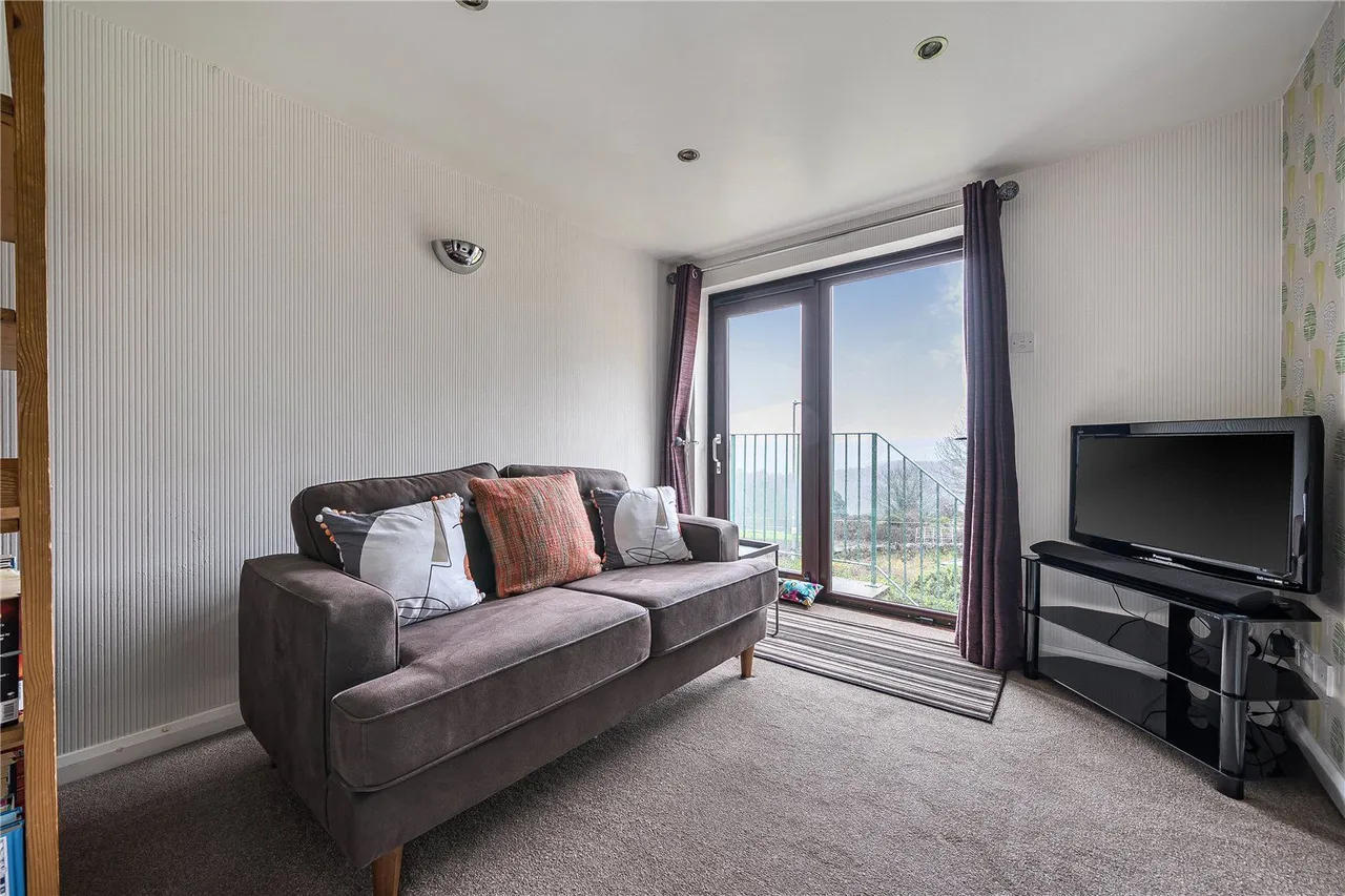New Occupation Lane, Pudsey, LS28, photo 16