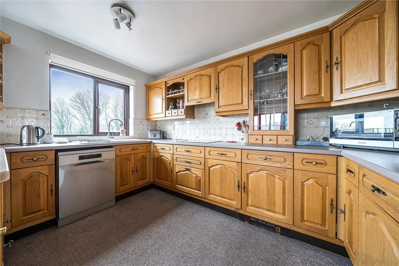 New Occupation Lane, Pudsey, LS28, photo 15
