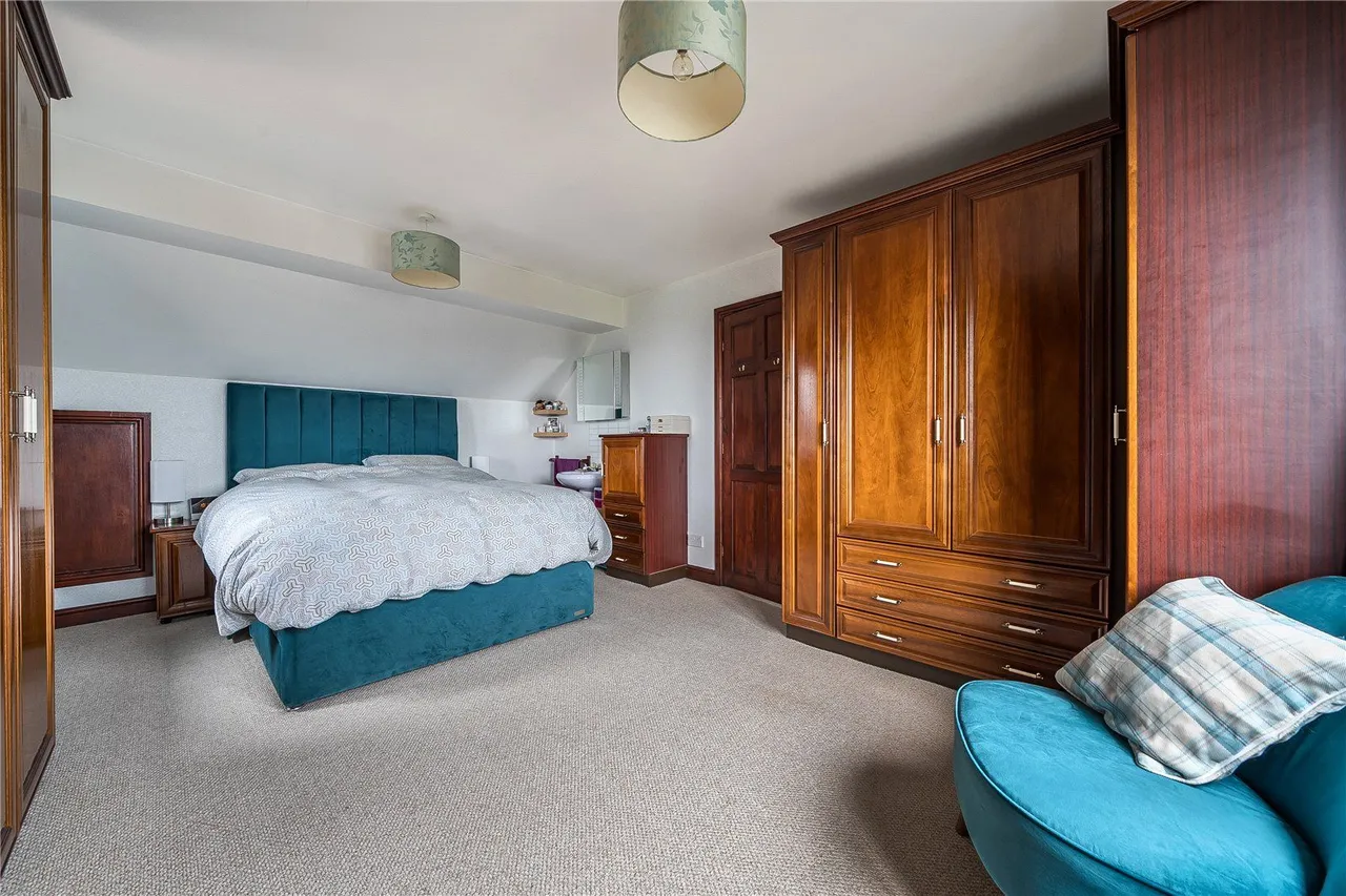 New Occupation Lane, Pudsey, LS28, photo 10