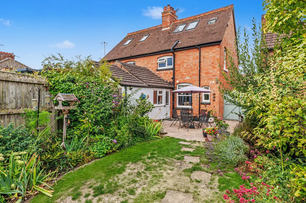 Farm Street, Fladbury, WR10, photo 28