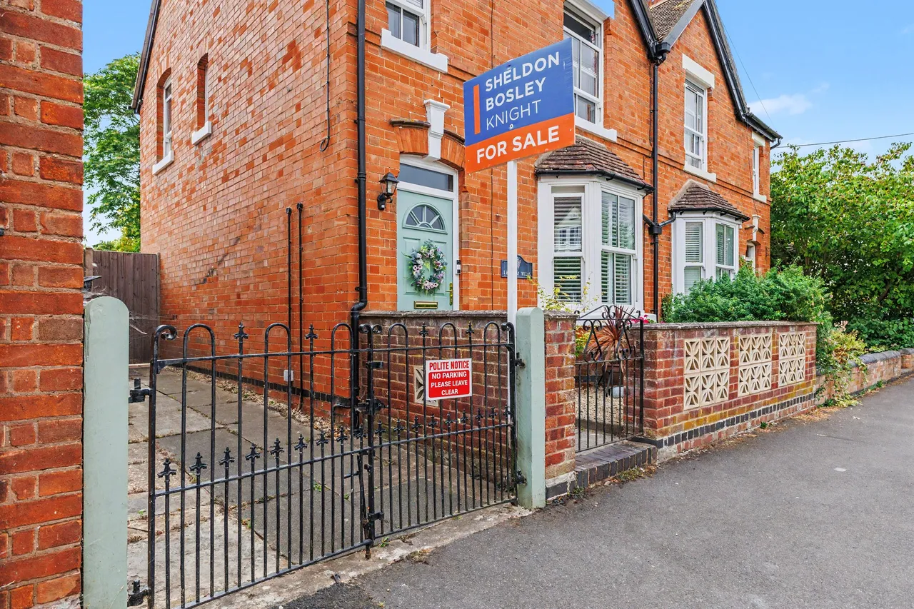 Farm Street, Fladbury, WR10, photo 33
