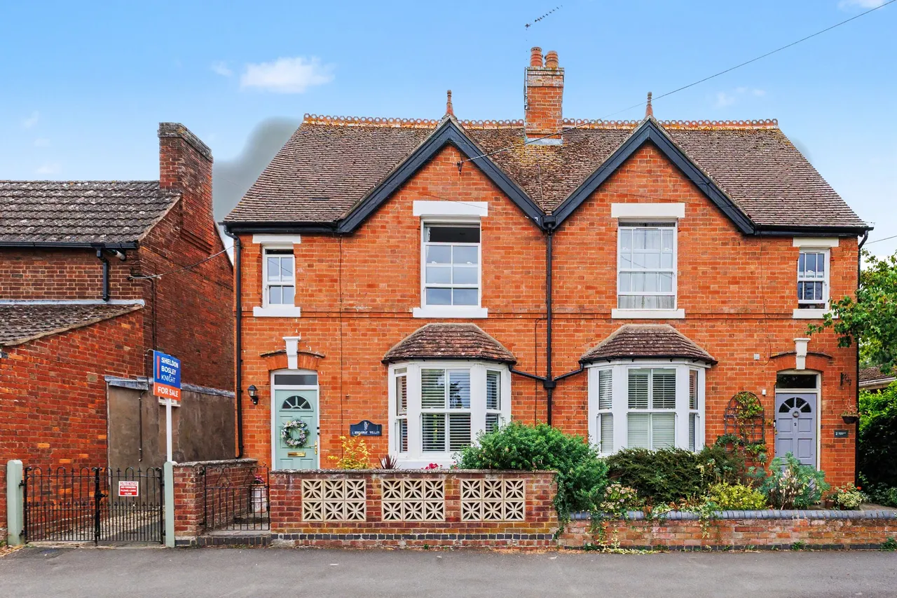 3 bed house for sale — Farm Street, Fladbury, WR10