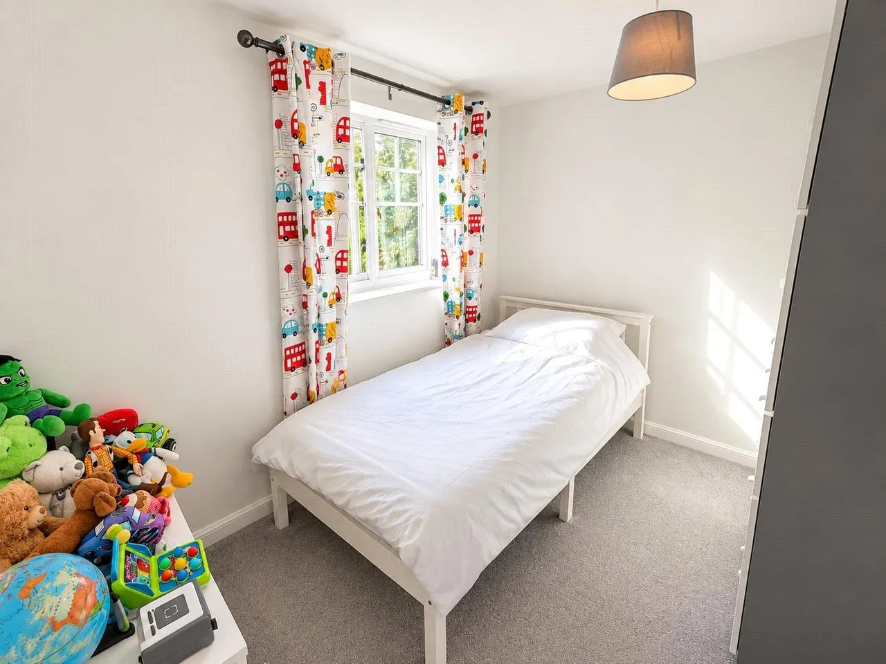 Greenhaven Drive, London, SE28, photo 10