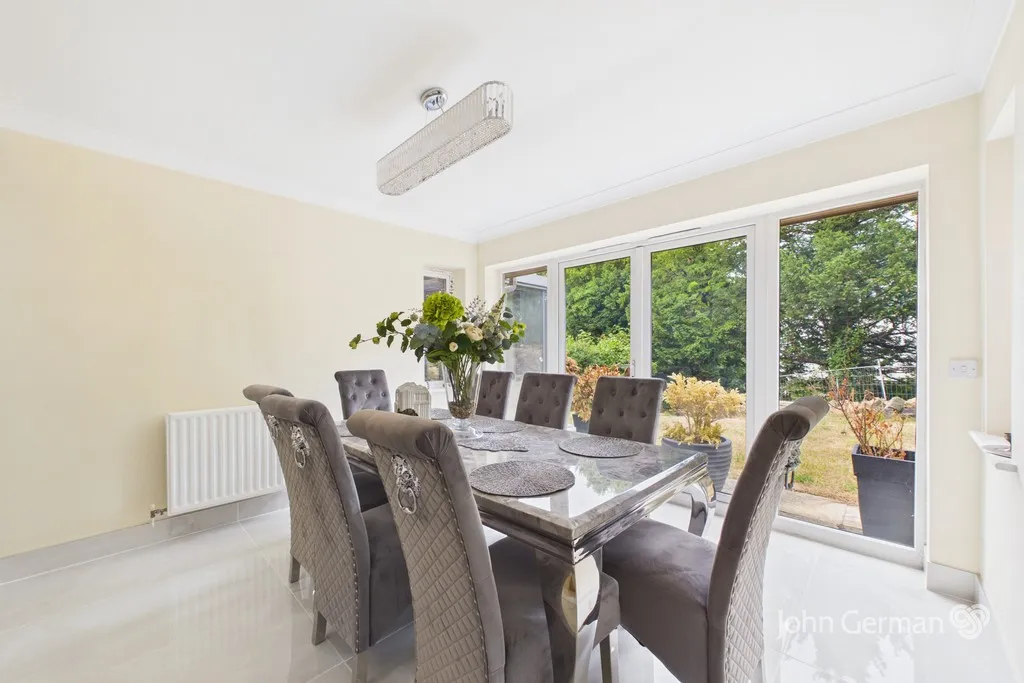 Drovers Way, Ashbourne, photo 6