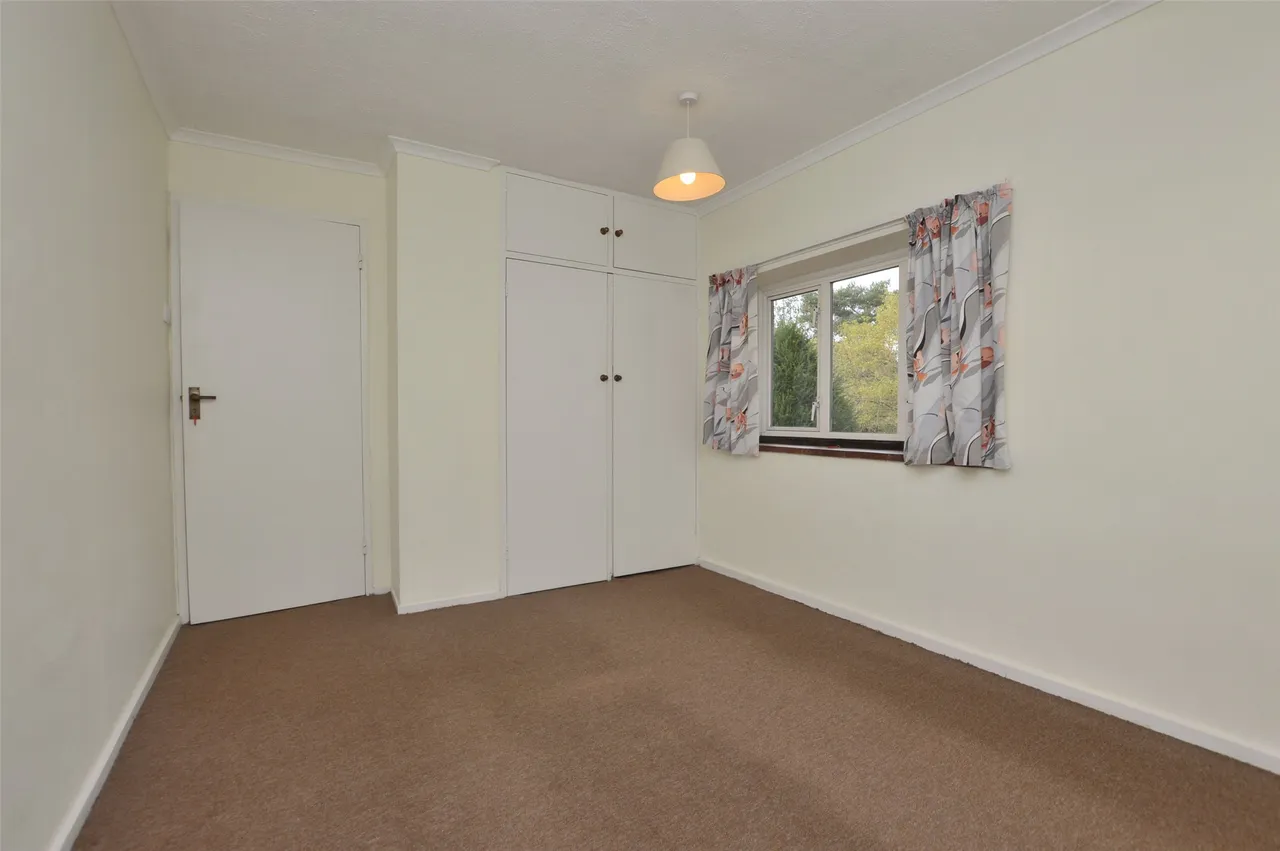 Flanchford Road, Reigate, RH2 8AA, photo 4
