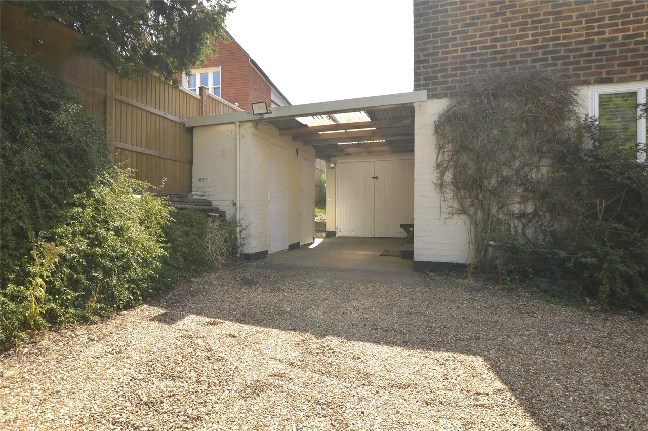 Flanchford Road, Reigate, RH2 8AA, photo 13