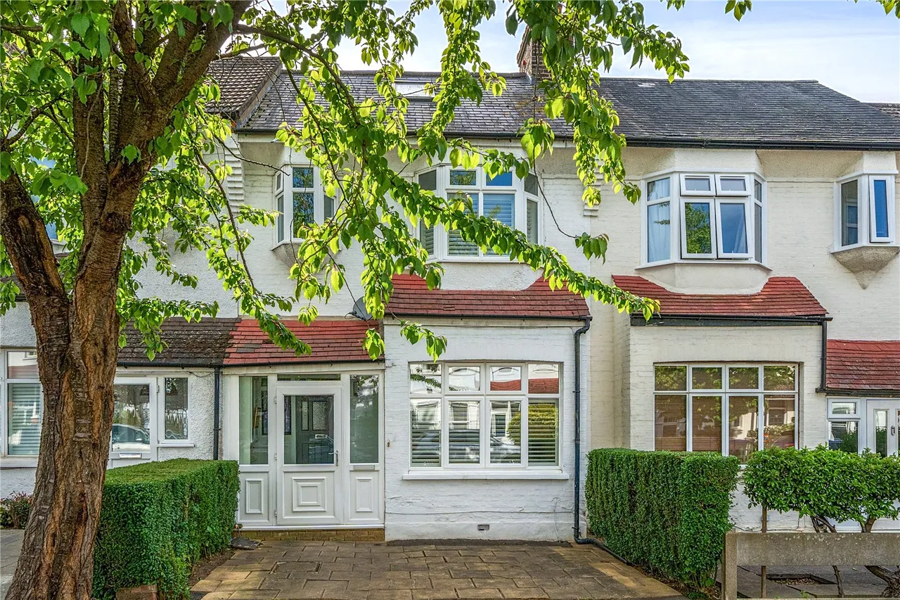4 bed house for sale, Curzon Road, Ealing, W5