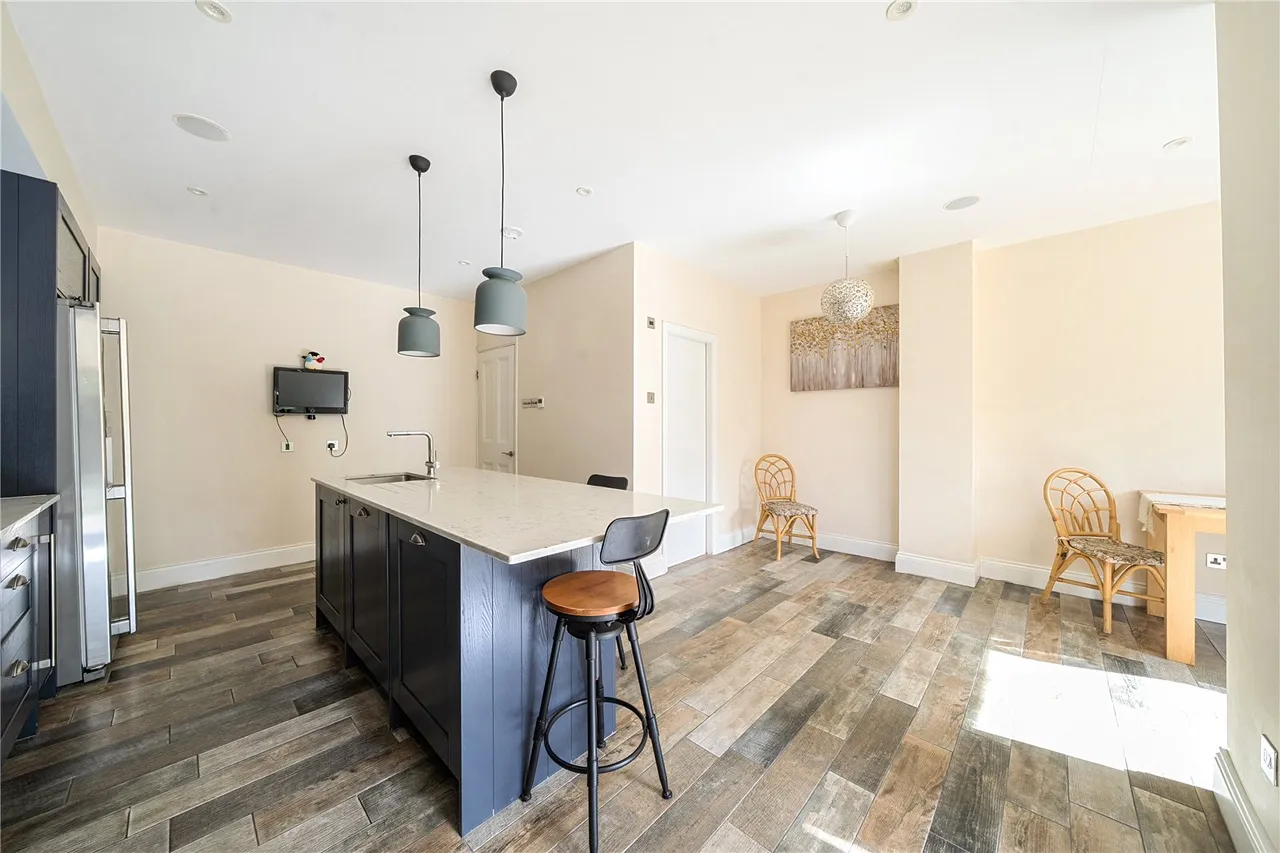 Curzon Road, Ealing, W5, photo 8