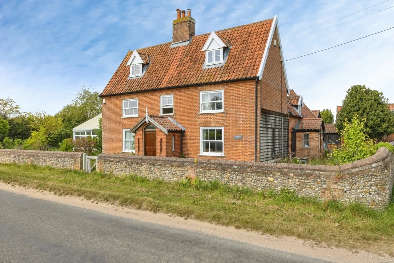 The Moor, Banham, Norwich, Norfolk, NR16, photo 19