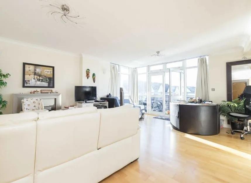 Langbourne Place, Canary Wharf, E14, photo 4