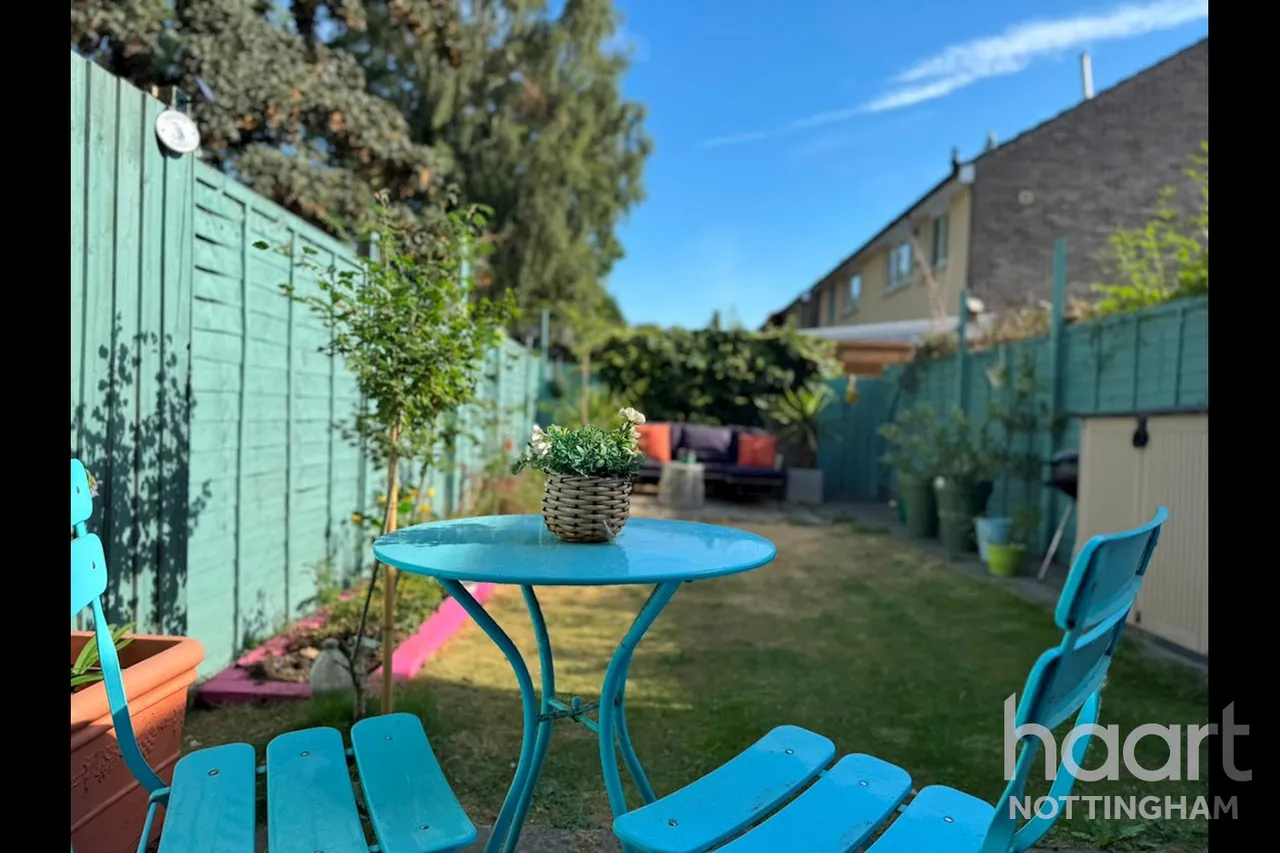 Tasmania Close, The Meadows, NG2, photo 19