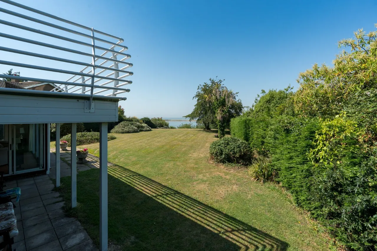 Beacon Heights, St. Osyth, CO16, photo 25