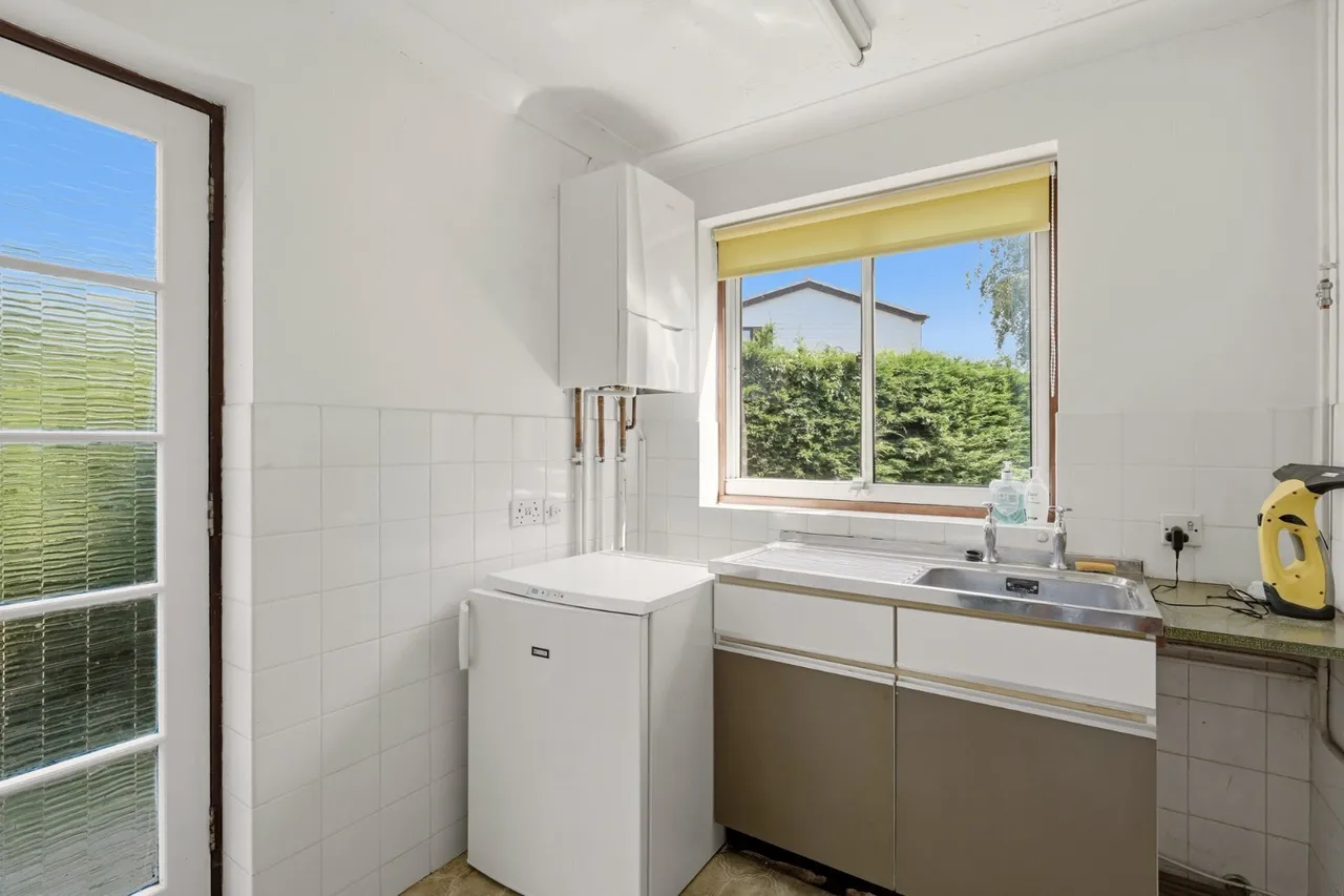 Beacon Heights, St. Osyth, CO16, photo 10