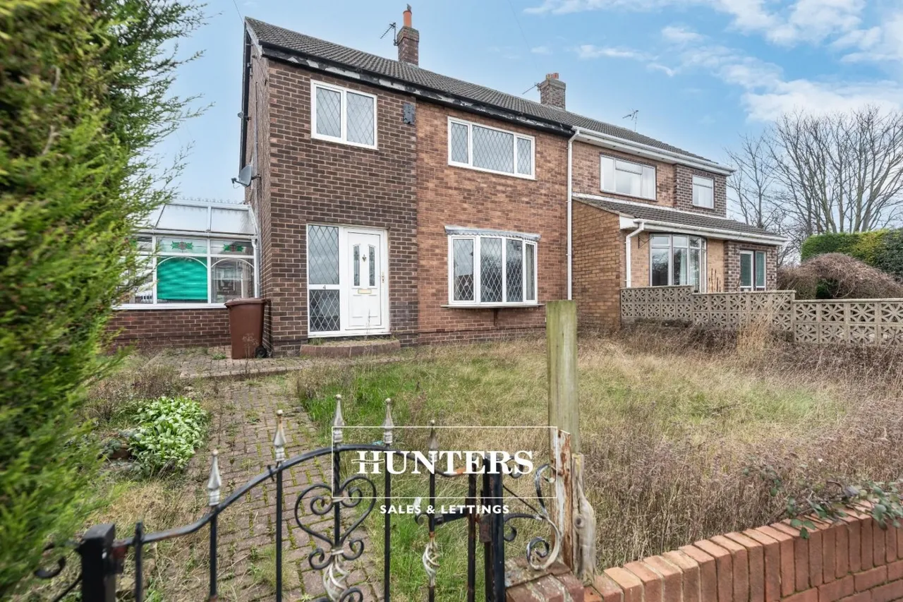 3 bed house for sale — Davis Avenue, Castleford