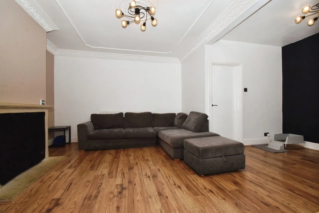 Stonehill Avenue, Leicester, LE4, photo 2